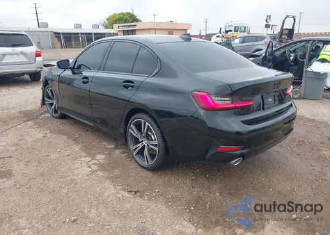 2022 BMW 330Xi из США, поврежденный, VIN 3MW5R7J03N8C59689